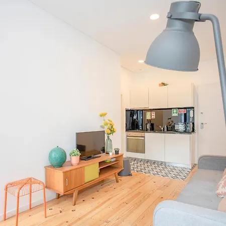 Charming Downtown - 4pp Wifi Tv * ポルト